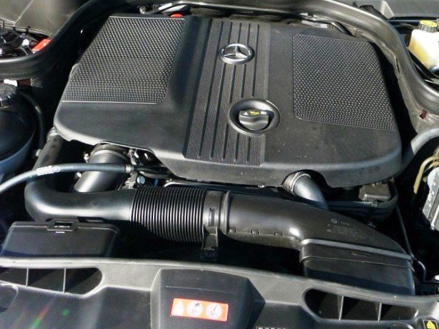 Diagram showing OM651 oil pump and timing chain wear in a Mercedes diesel engine
